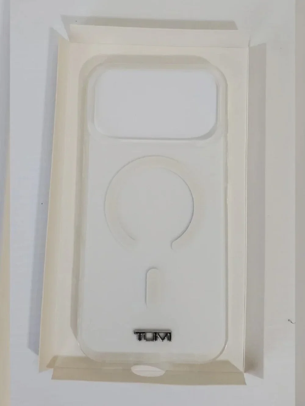 2026 TUMI MADE FOR iPHONE 17 PRO MAX CLEAR CASE COMPATIBLE MAG SAFE SYSTEM